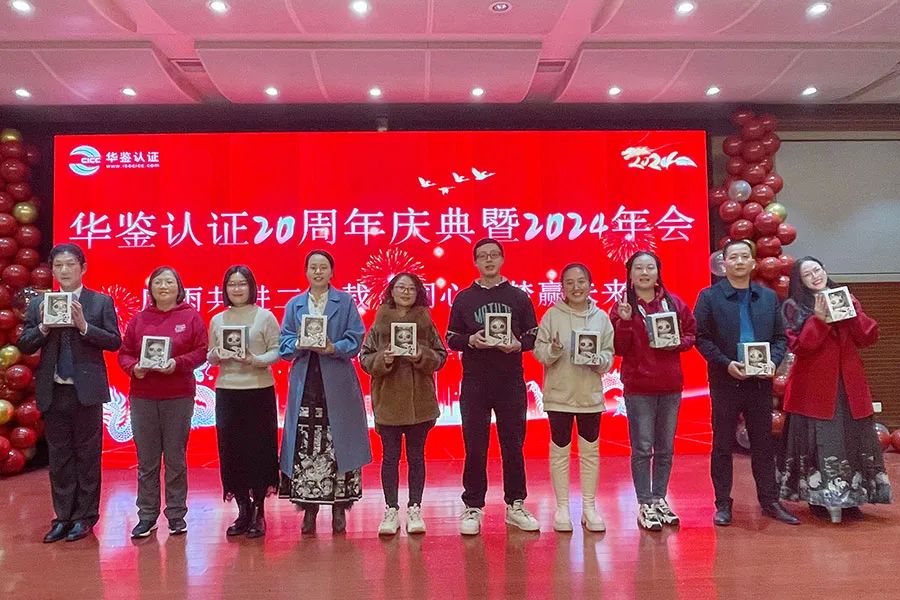 日韩十八禁在线1区2区3区不卡