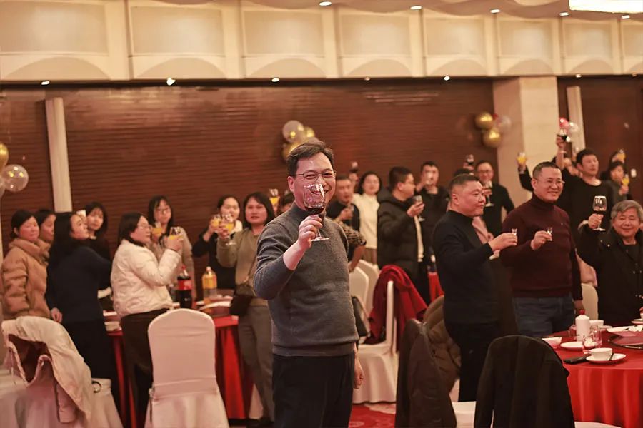 日韩十八禁在线1区2区3区不卡